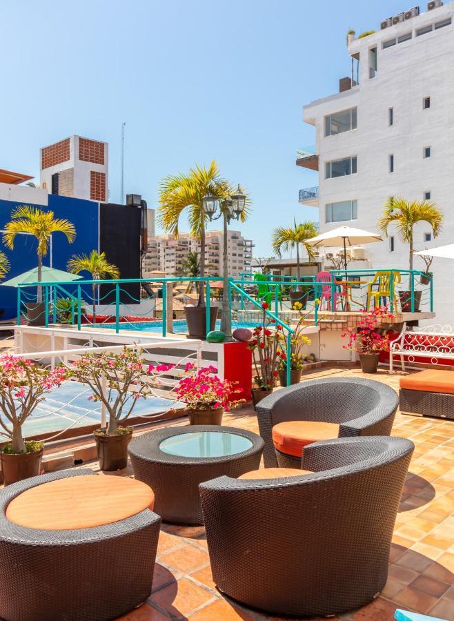 La Iguana Vallarta Lgbt Adults Only - Romantic Zone - Party Clubbing Street Puerto Vallarta Eksteriør billede